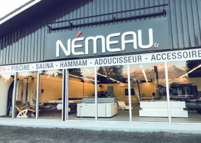 Nemeau Boutique de Spa , piscine douche sauna à Annecy en Haute Savoie